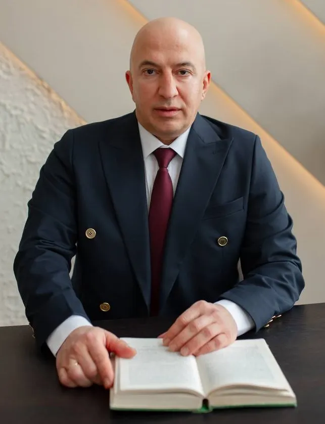 Адвокат - Гадзиян С. В.